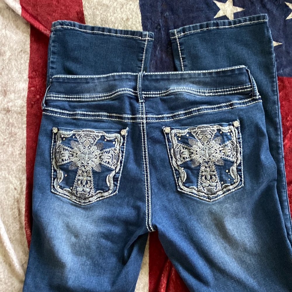 Apt 9 Boot Cut  jeans with cross pockets  10 inseam30.5
